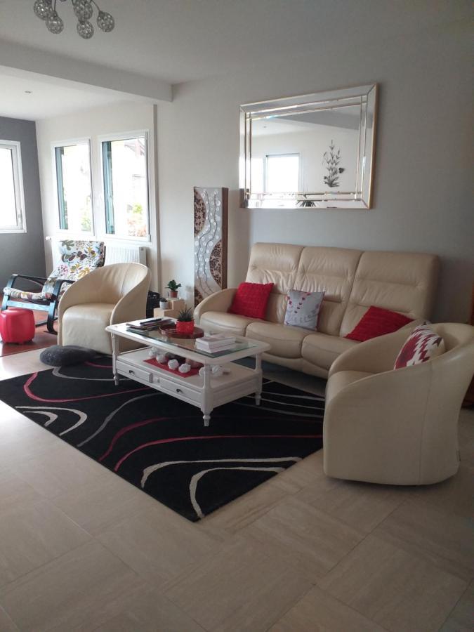 19,avenue John Kennedy Breteil
